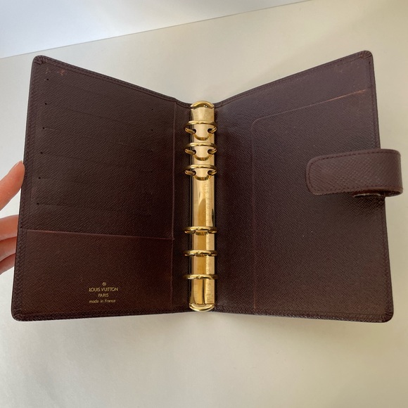 Louis Vuitton medium agenda in Taiga leather - Picture 5 of 12